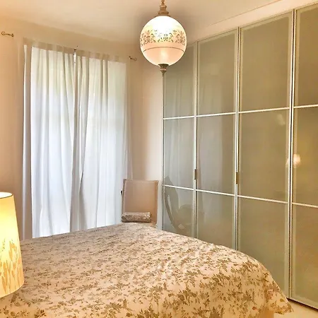 Nina Оджеббио